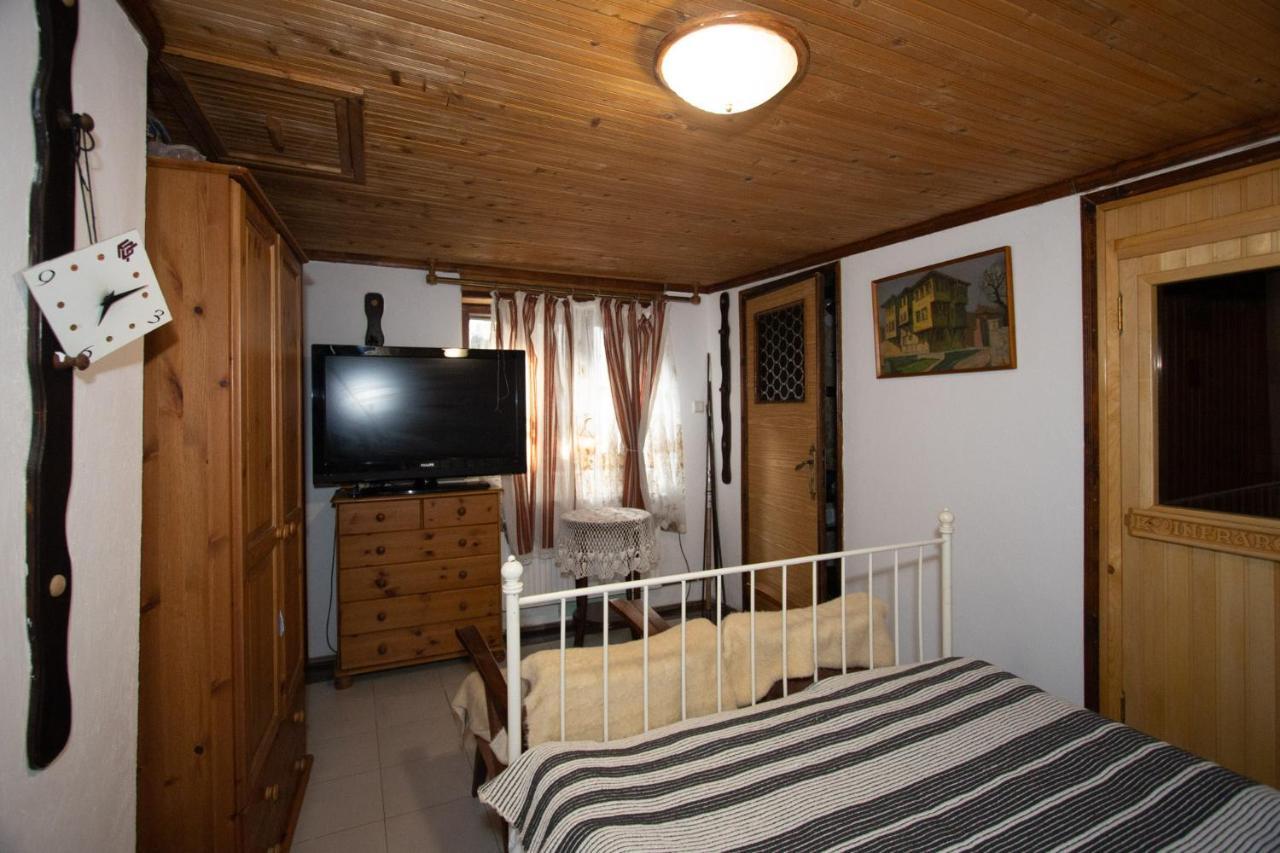 Старата Баkалия The Old Grocery, Guest Rooms Baltsjik Buitenkant foto