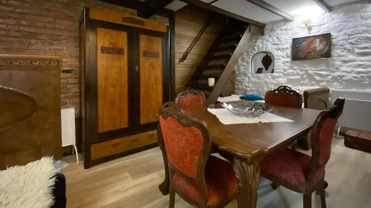 Старата Баkалия The Old Grocery, Guest Rooms Baltsjik Buitenkant foto
