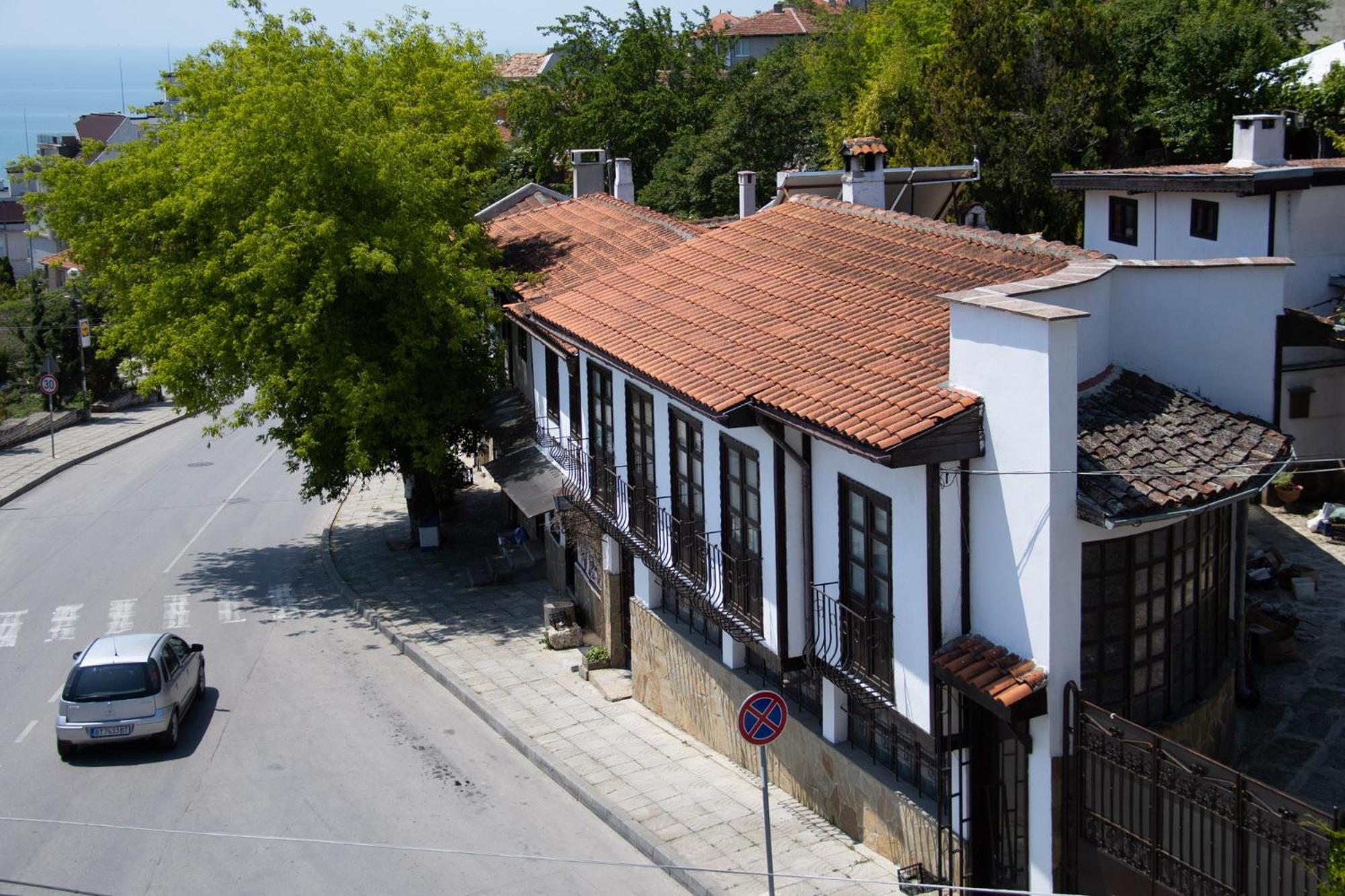 Старата Баkалия The Old Grocery, Guest Rooms Baltsjik Buitenkant foto